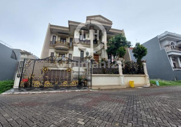 Rumah Klasik di Komplek Elite di Villa Gading Indah, Kelapa Gading, Jakarta Utara