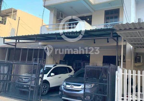 Rumah Asri dan Nyaman untuk Keluarga di Janur Kuning, Kelapa Gading