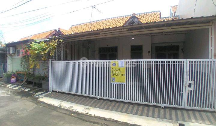 Dijual Rumah Di Komplek Dekat Akses Toll, Fasilitas Perbelanjaan, Dan Pom Bensin. 1