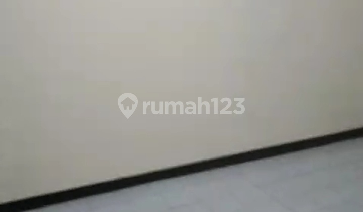 Rental House Quiet & Safe Location 2