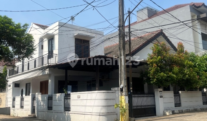 Rumah Hook Lingkungan Tenang & Aman Rumah Hook Lingkungan Tenang & Aman