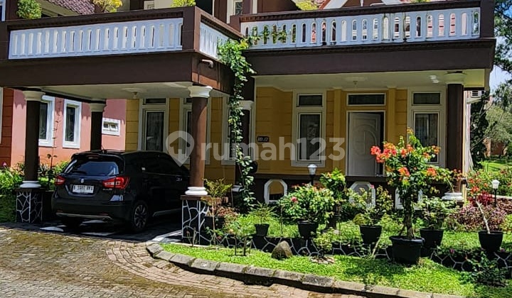 Villa Kota Bunga Puncak Bersih & Asri Lingkungan Tenang Sejuk Villa Kota Bunga Puncak Bersih & Asri Lingkungan Tenang Sejuk