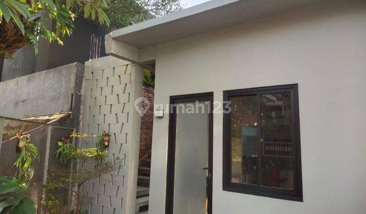 Rumah Mode Minimalis Moderen 1