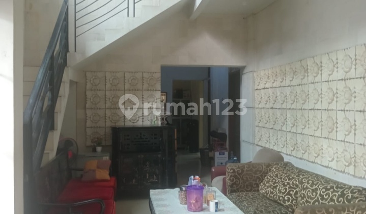 Full Furnished & Ready to Occupy Boarding House. Strategic Location. 2