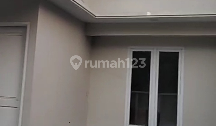 Rumah Hook Full Baru Lingkungan Tenang