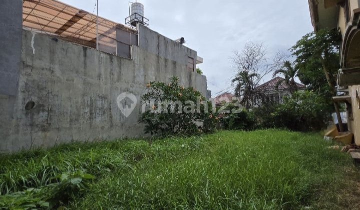 Kavling Luas & Row Jalan Dua Mobil