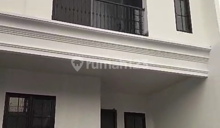 Rumah Full Baru di Cipinang Jakarta Timur