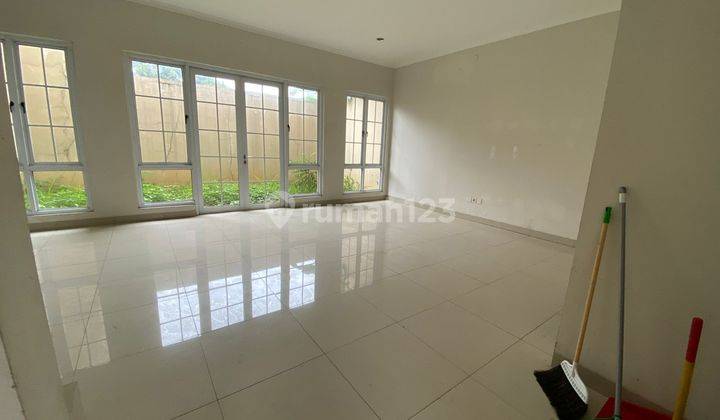 Rumah Dikawasn Illago Gading Serpong Siap Huni  2