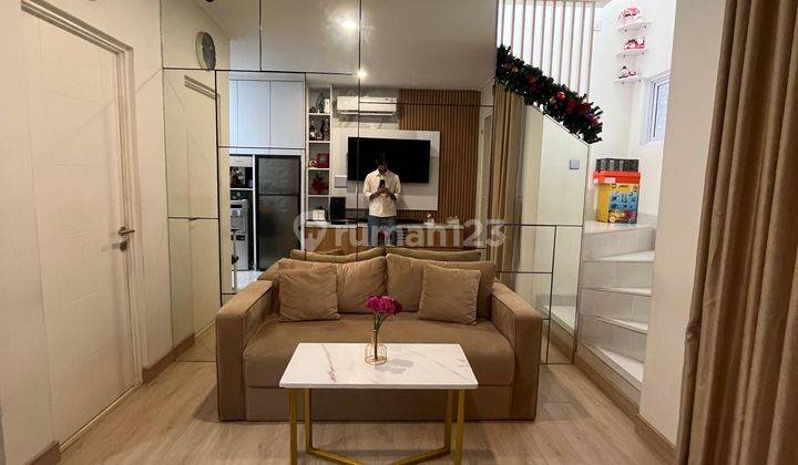 Rumah Full Furnished Cakep Martinez Gading Serpong 1