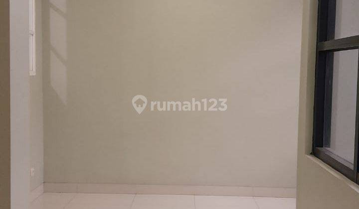 Rumah 2 Lantai Rapih Siap Huni di Delatinos Bsd City 2