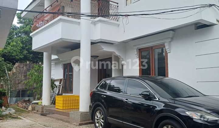 DIJUAL Rumah Jl Pengadegan Jakarta Selatan - AE