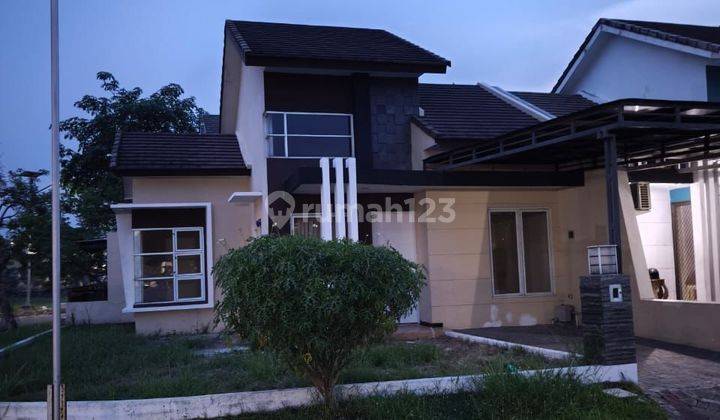 AD45 DIJUAL RUMAH HOOK FULL FURNISHED FULL RENOV, LOKASI STRATEGIS, NYAMAN, MURAH POLL, SHM DI LA DIVA GREENHILL - MENGANTI 1