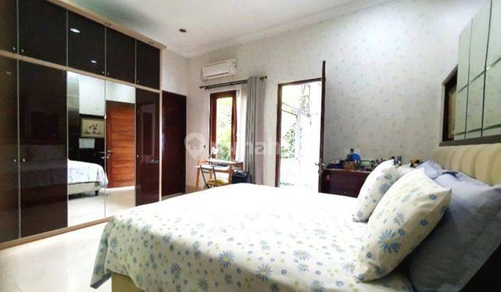 Dijual Rumah Siap Huni Bentuk Tanah Kotak Di Menteng  2