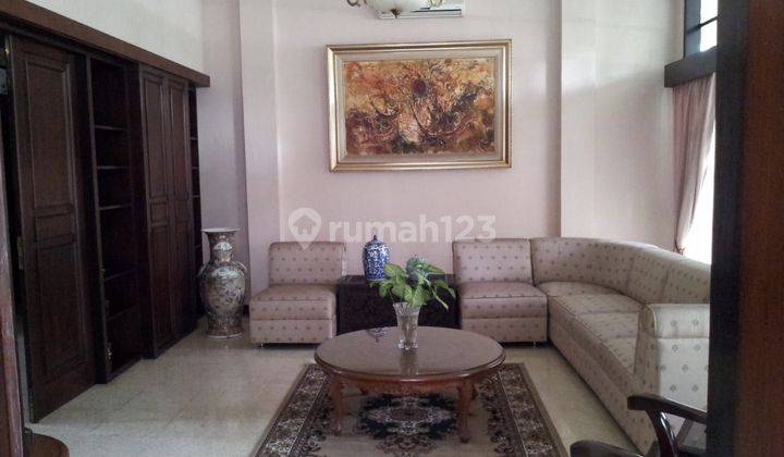 Dijual Rumah Siap Huni, Design Cantik Elegant  2