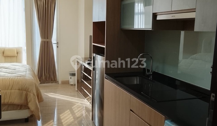 DISEWAKAN Studio Menteng Park Bagus Lantai Rendah  2