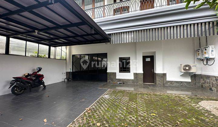 Disewakan Rumah Di Menteng Cocok Untuk Office 1