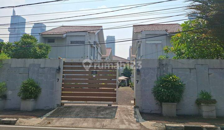 Dijual Sekaligus 4 Townhouse Di Menteng  1