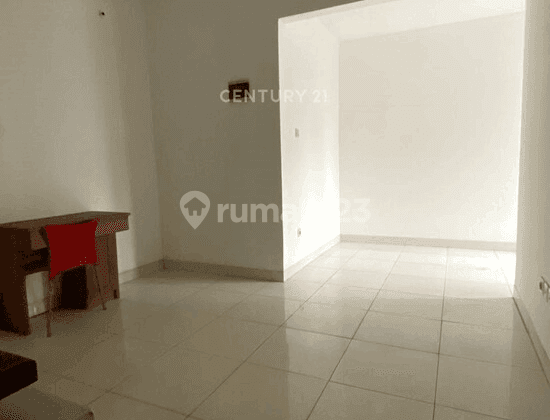 Rumah Semi Furnished Di Sewakan Di Sektor 9 7128 2