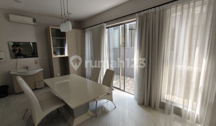 Rumah Violin Golf Island 3+1 Br Uk 8x20 Full Furnished 2