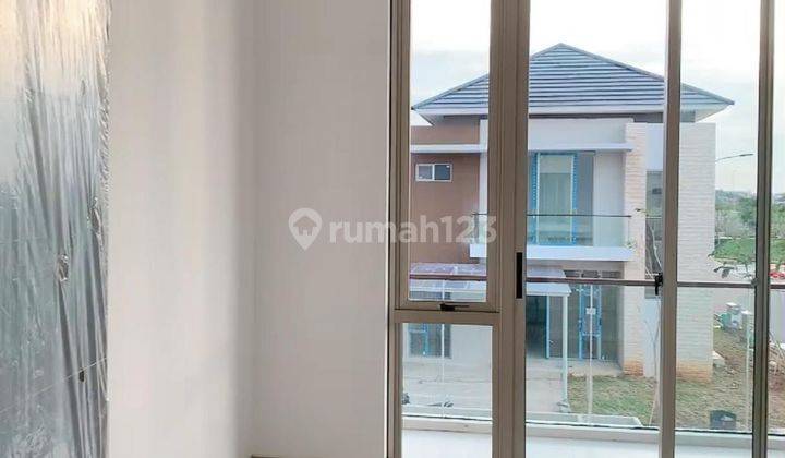 Disewakan Rumah hoek Pik 2 4BR unfurnish  2