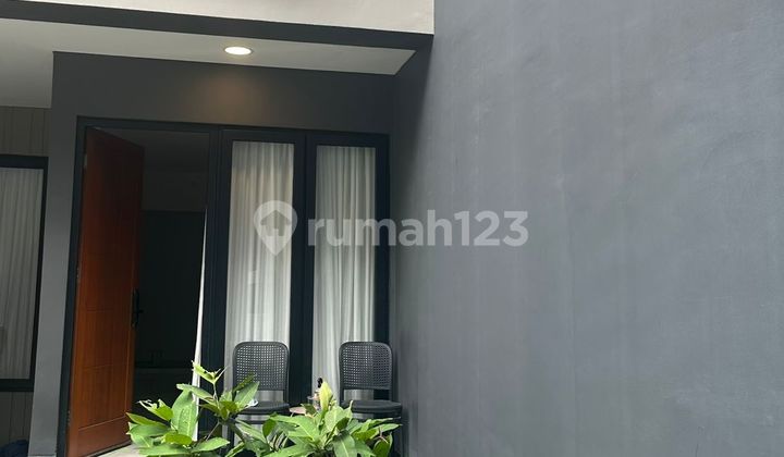 Rumah Grand Trevista Kebon Jeruk Lt 190m2 3+1 Br Special Unit