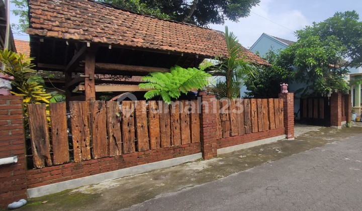 Rumah Semi Villa di Area Turi, Sleman 2