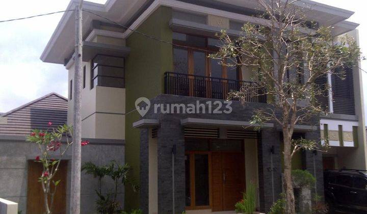 Rumah 2 Lantai dalam Perumahan di Jalan Palagan, Sleman 1