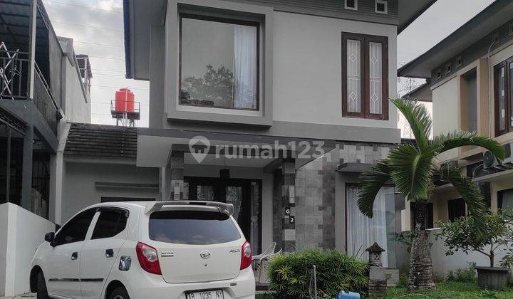 Rumah 2 Lantai Furnished di Perum Jalan Palagan, Sleman 1