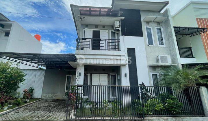 Rumah 2 Lantai Dalam Perum Green Ambarukmo, Banguntapan, Bantul 1