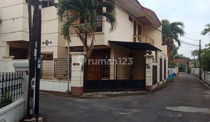 Rumah 2 Lantai di Dekat Jalan Kaliurang Km. 6, Sleman 1