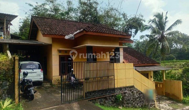 Rumah 1,5KM dari Jalan Magelang-Temanggung 2