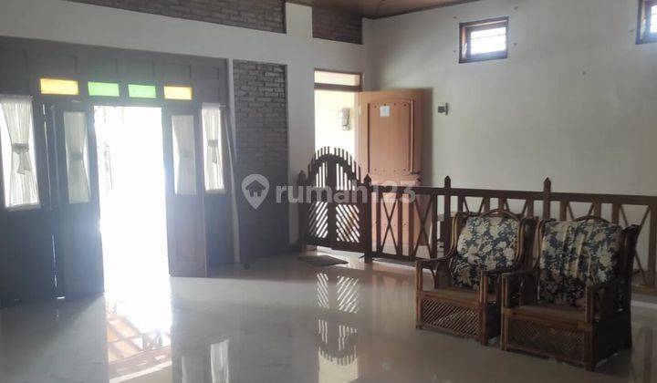 Rumah Klasik Dekat Kampus Uii Terpadu, Ngaglik, Sleman 2