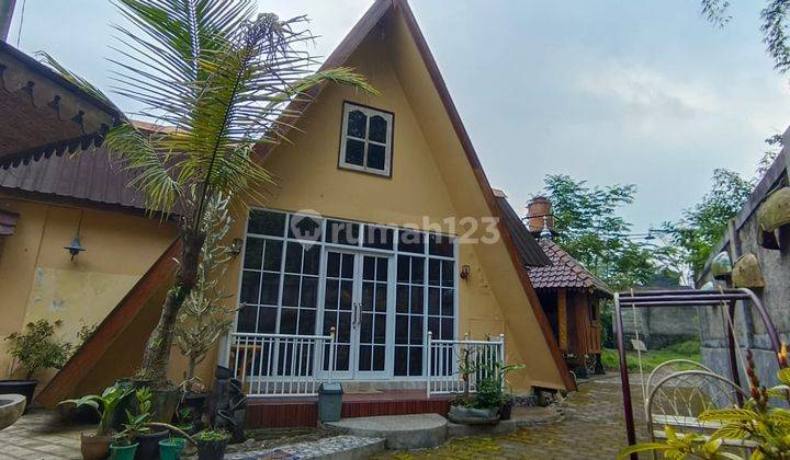 Villa Asri di Area Turi, Sleman 1