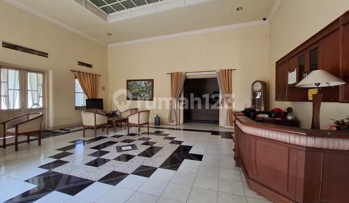 House Suitable for Homestay Location Near Yogyakarta Palace