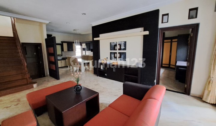 Rumah Furnish Dalam Perum Casa Grande, Depok, Sleman 2