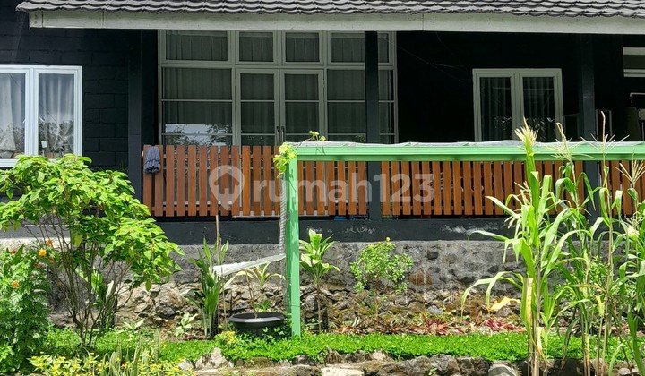 Rumah Villa di Area Wisata Kaliurang, Turi, Sleman