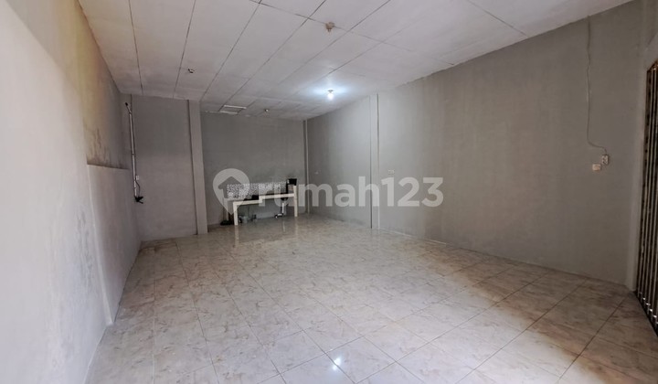 Strategic Shop House Near Malioboro Tourist Area 2