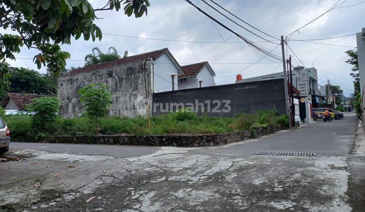 Tanah Hook di Area Kost Exclusive Dekat Kampus Uii, Sleman 2