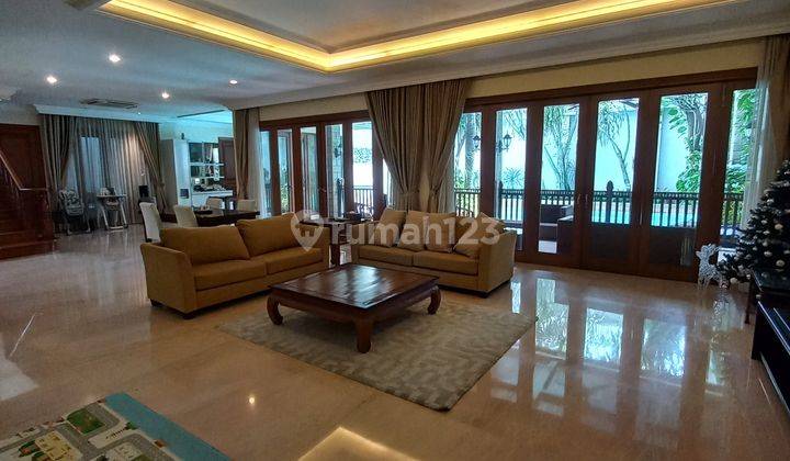 Dijual Rumah Asri Mega Kuningan Jakarta Selatan  1