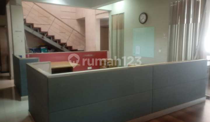 Disewakan Rumah Untuk Usaha Strategis 2