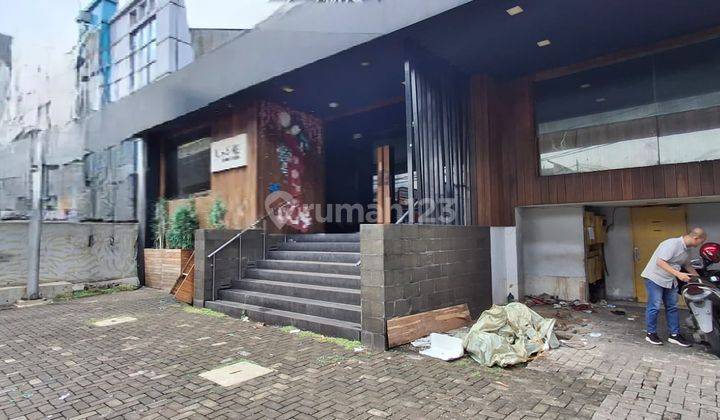 Disewakan Ruang Usaha Senopati Jakarta Selatan 1