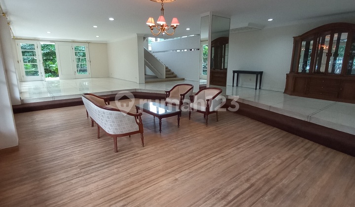 For Rent House in Senayan Area South Jakarta For Rent House in Senayan Area South Jakarta