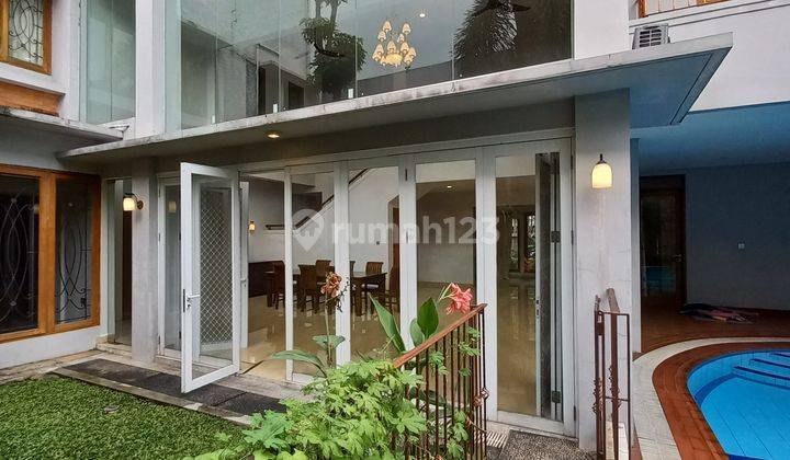 Dijual Rumah Cantik Area Patra Kuningan Jakarta Selatan 2