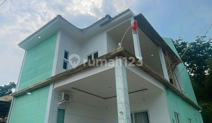 Rumah 2 Lantai Menarik Atap Pvc View Gunung Ciremai