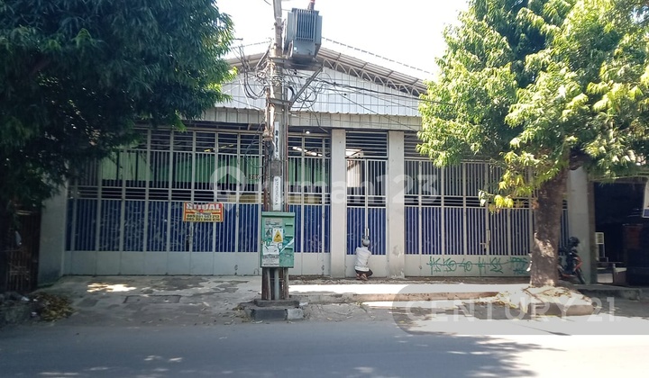 Warehouse Beside Fatahillah Main Road Warehouse Beside Fatahillah Main Road