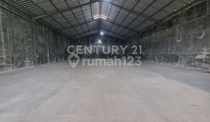 Warehouse in Logistics Area Near Buyut, Cirebon City Warehouse in Logistics Area Near Buyut, Cirebon City