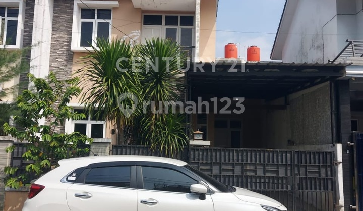 Rumah Lantai Dua Lingkungan Aman Dan Nyaman One Gate Access 1