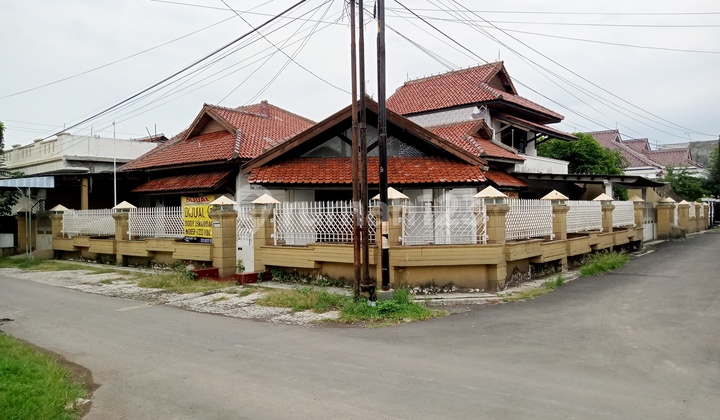 Rumah Luas 2 Lantai di Pilang Setrayasa Cirebon Rumah Luas 2 Lantai di Pilang Setrayasa Cirebon
