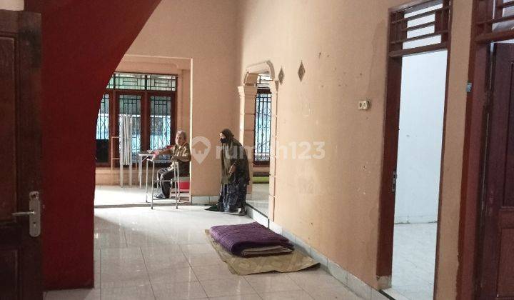 Rumah Strategis Dekat Sekolah Putra Nirmala  2