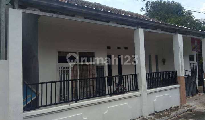 Rumah Di Komplek Perumahan Pilang Perdana Kota Cirebon Jawa Barat Rumah Di Komplek Perumahan Pilang Perdana Kota Cirebon Jawa Barat